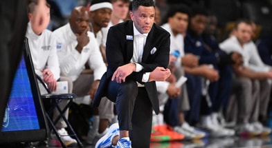 Georgia Tech head coach Damon Stoudamire