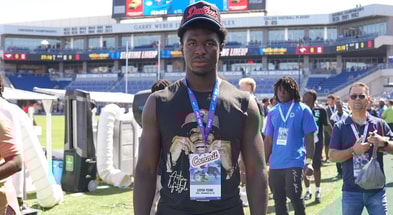 izayah-young-brings-hard-nosed-nature-to-smu-lb-room