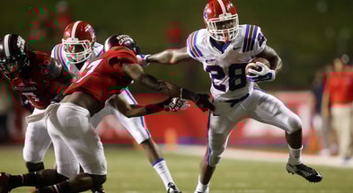 Kenneth Dixon runs again Louisiana-Lafayette in 2014.