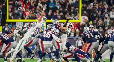 NFL: Miami Dolphins at New England Patriots