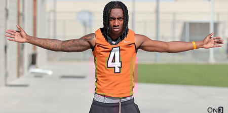 Mikyal Davis 3 copy 1.jpg