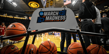 ncaa-bracket-iowa-wbb-one-seed