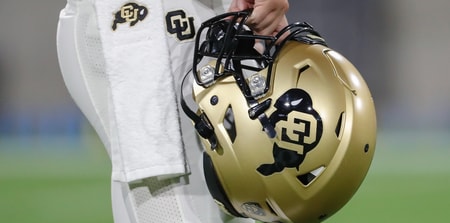 former-liberty-offensive-lineman-reggie-young-commits-colorado-transfer-portal