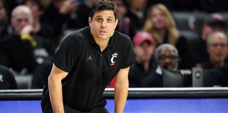 Cincinnati head coach Wes Miller