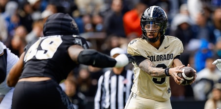 Colorado quarterback Kaidon Salter