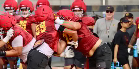USC offensive linemen