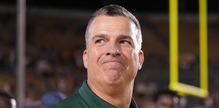 Mario-Cristobal-emphasizes-players-to-keep-their-cool-amid-multiple-spitting-incidents-Every-single-day