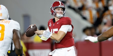 Alabama QB Ty Simpson
