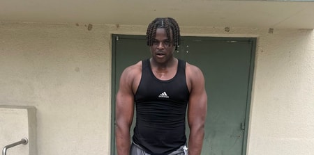 East Los Angeles college defensive lineman David Chukwuemeka