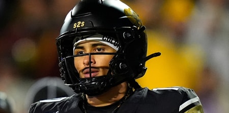 Colorado QB Julian Lewis