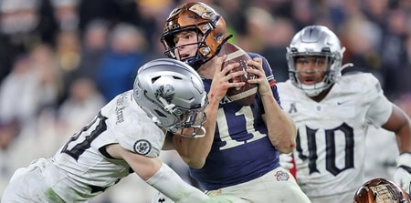 Navy QB Blake Horvath vs. Army