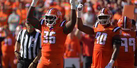 Illinois transfer DL Tomiwa Durojaiye