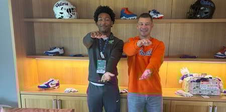 2027 LB Isaac McNeil