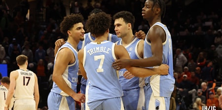 19-0C1A0632-uncgenmb-team