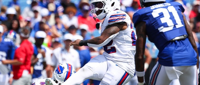 Ray Davis drills a PAT in a preseason game, via the Buffalo Bills