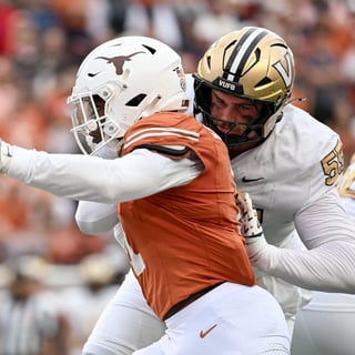 ut_vs_vanderbilt-0675_simmons
