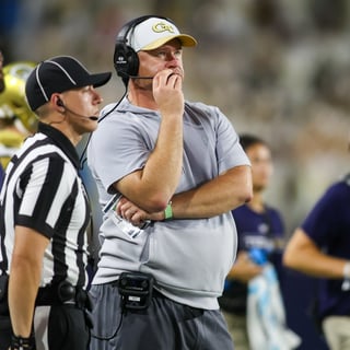 NCAA Football: Tennessee at Georgia Tech
