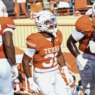 ut_vs_tx_state-2119_simon