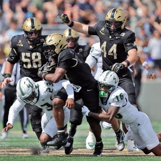 NCAA Football: South Florida at Army