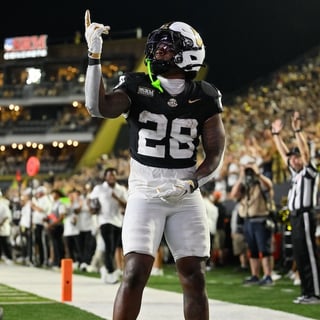 2026-09-11T084525Z_639243998_MT1USATODAY29786622_RTRMADP_3_NCAA-FOOTBALL-AUSTIN-PEAY-AT-VANDERBILT (1)