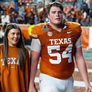 2024-12-23T200915Z_1981143040_MT1USATODAY25053088_RTRMADP_3_NCAA-FOOTBALL-CFP-NATIONAL-PLAYOFF-FIRST-ROUND-CLEMSON-AT-TEXAS (1)
