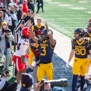 NCAA Football: Cincinnati at West Virginia