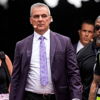 2026-09-12T155545Z_341627058_MT1USATODAY29800337_RTRMADP_3_FOX-SPORTS-COLLEGE-FOOTBALL-STUDIO-ANALYST-URBAN-MEYER (1) (1)