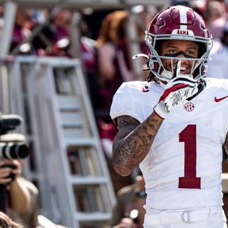 2026-10-03T204728Z_1990389733_MT1USATODAY29988422_RTRMADP_3_ALABAMA-WIDE-RECEIVER-RYAN-COLEMAN-WILLIAMS-1-CELEBRATES (1)