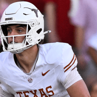 Texas QB Arch Manning
