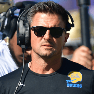 UCLA HC Bob Chesney