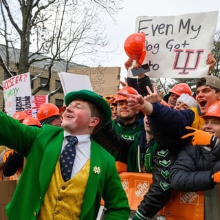 2024-12-20T213151Z_180152644_MT1USATODAY25034536_RTRMADP_3_NCAA-FOOTBALL-CFP-NATIONAL-PLAYOFF-FIRST-ROUND-INDIANA-AT-NOTRE-DAME (1)
