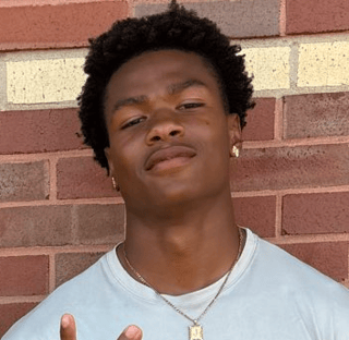 DeArian Riley