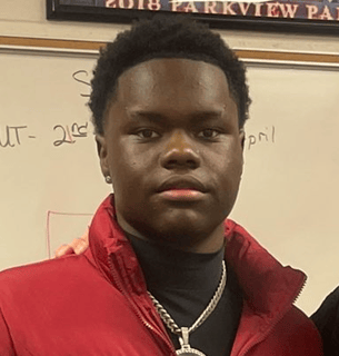 Zandon Mullins