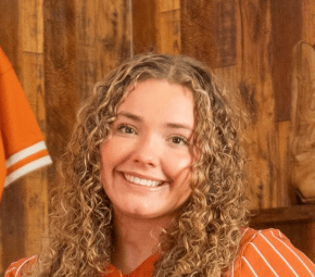 Lauren Schellhammer