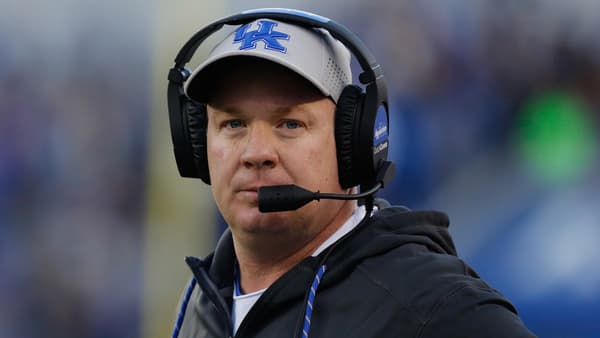 mark-stoops-is-50-50-in-100-games-at-kentucky