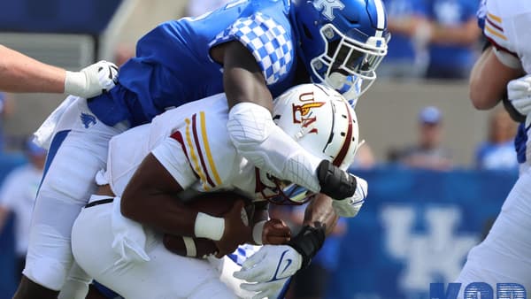 The Kentucky injury report is a short one entering the road trip to South Carolina. The Gamecocks have a few more significant injuries.