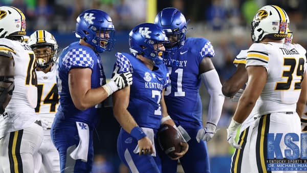 big-blue-wall-faces-star-studded-south-carolina-front-seven
