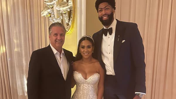 anthony-davis-ties-the-knot