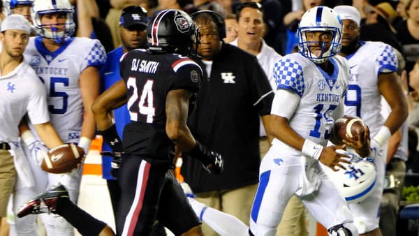 THROWBACK-THURSDAY-Mark-Stoops-Road-Wins-South-Carolina