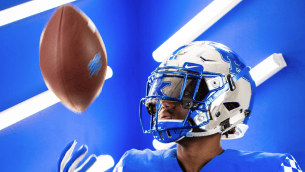 kentucky-wr-target-brandon-white-announcing-decision-oct-1