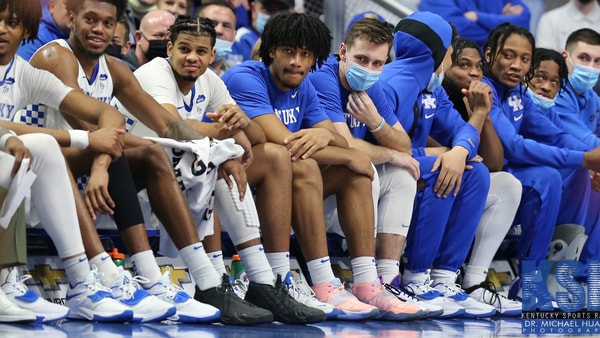 Shaedon Sharpe, Kentucky bench