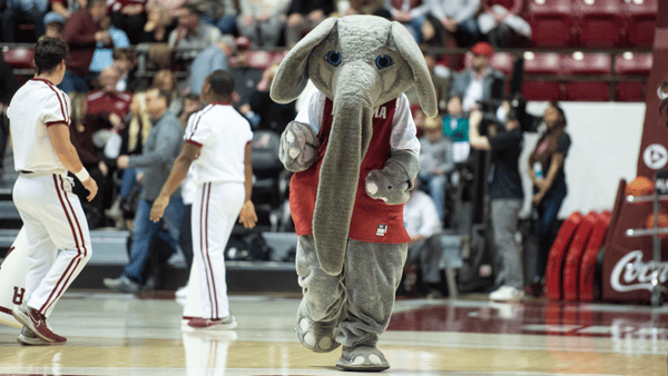 kentucky-alabama-basketball-halftime