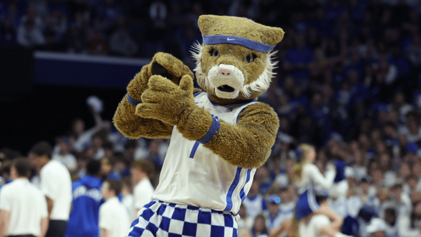 kentucky-ap-poll-top-25-rankings-arkansas-march-6