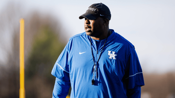 kentucky-running-backs-coach-jay-boulware-teases-possible-commitments