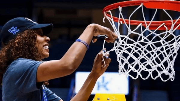 kyra-elzy-comments-on-her-future-as-the-kentucky-wbb-head-coach