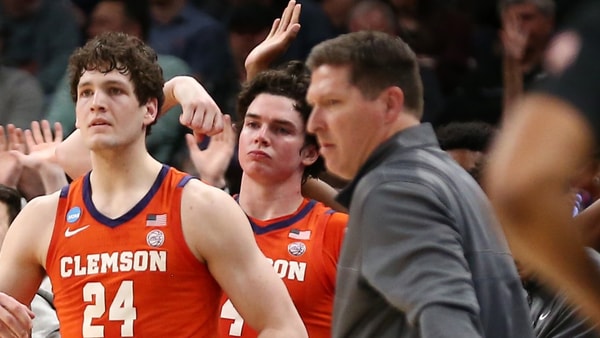 on3.com/brad-brownell-admits-he-was-too-hard-on-pj-hall-in-round-of-32-vs-baylor/