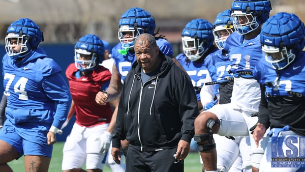 Vince Marrow Kentucky football practice