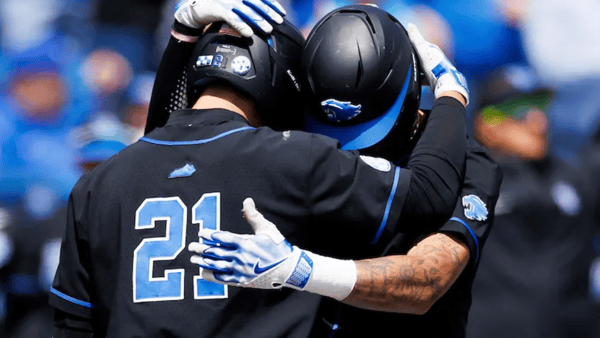 Kentucky-overcomes-early-deficit-for-victory-over-South-Carolina
