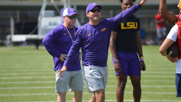 elite-2027-qb-gets-visit-from-lsu-oc-joe-sloan