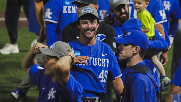 Kentucky-Baseball-tied-program-record-wins-season-Sunday-night